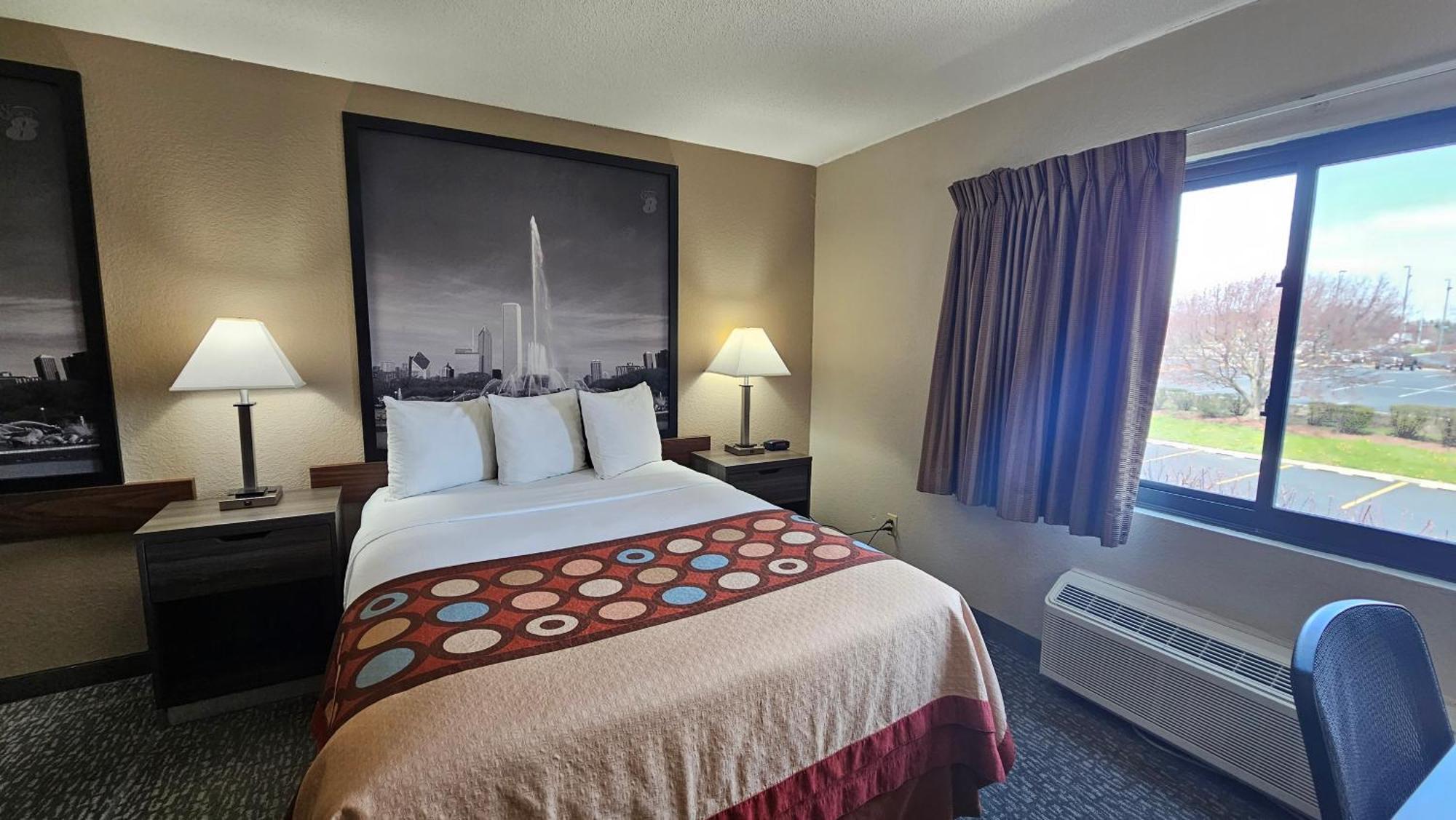 Super 8 By Wyndham Elgin Hotel Luaran gambar